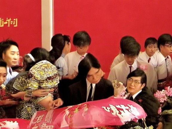 小本我的世界吃雞之夜，探索無(wú)限可能，暢享游戲樂(lè)趣