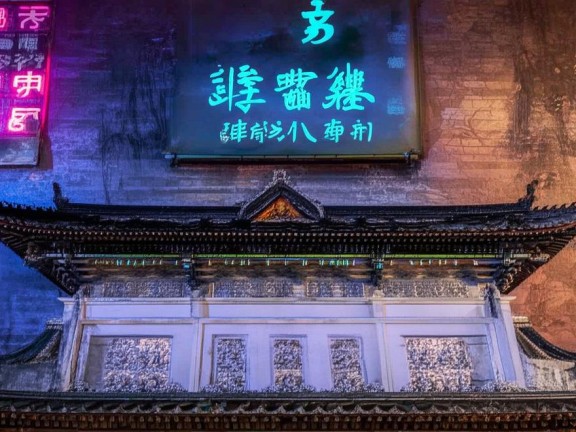 苦力怕娘，探索我的世界中的萌系角色