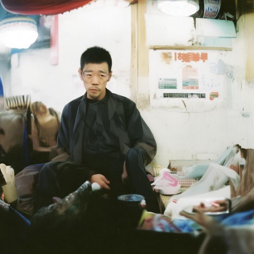 滑稽時(shí)代國(guó)語高清：笑點(diǎn)密集還是劇情空洞？你準(zhǔn)備好爆笑了嗎？